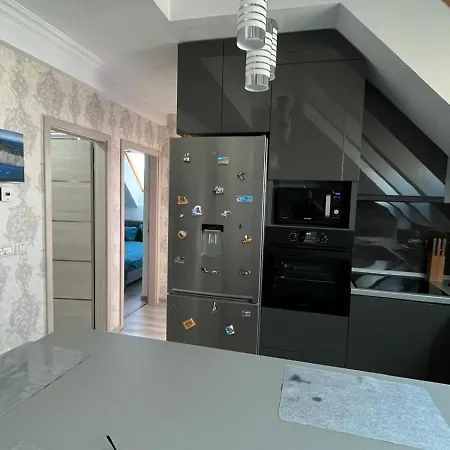 Apartment Res Ap Tm